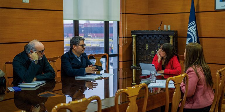 Aduana-Reunión-Directora Aduana-Reunión-Directora